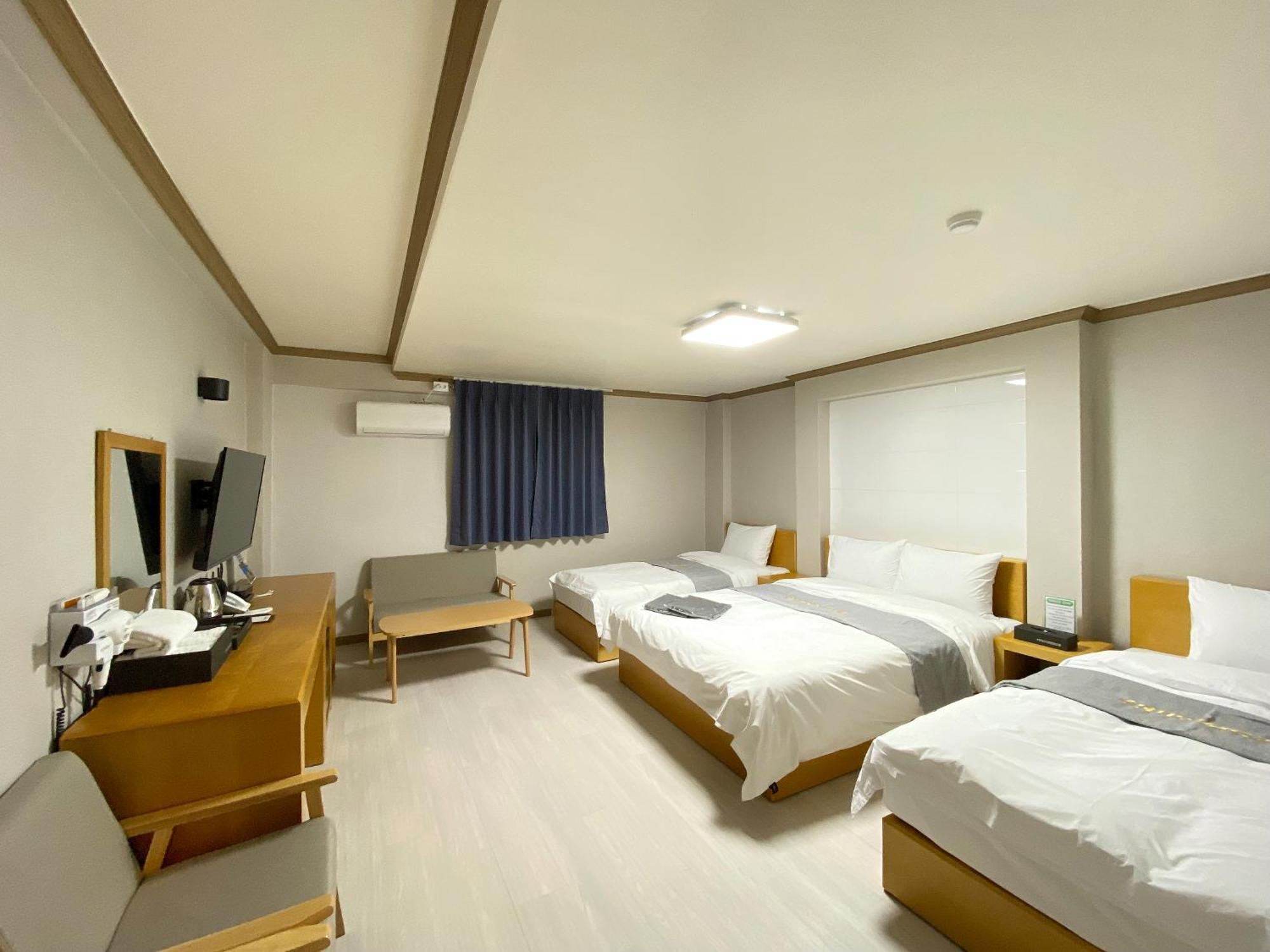 Suanbo Hot Spring Healing Hotel Chungju Luaran gambar